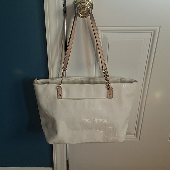 michael kors white patent leather purse